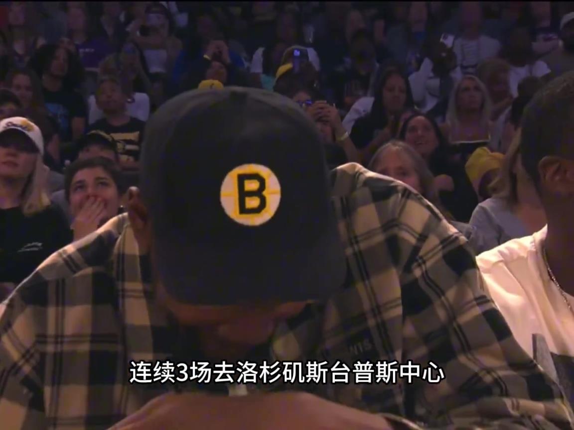 KD凡心大動？連續(xù)三場盯梢火花隊皮衣布林克庫里‘準(zhǔn)妹夫’上線？